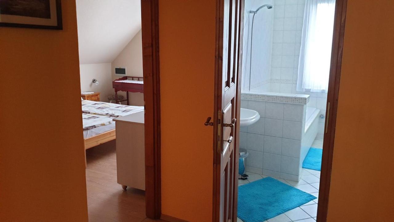 Ilona Apartmanok Balatonboglár エクステリア 写真