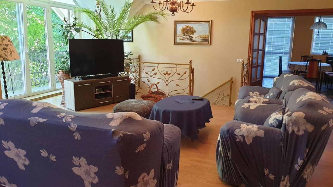 Ilona Apartmanok Balatonboglár エクステリア 写真