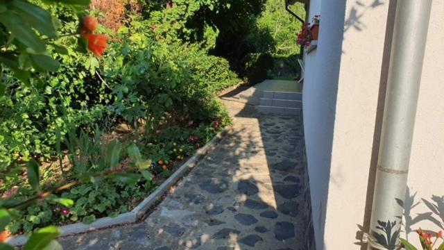 Ilona Apartmanok Balatonboglár エクステリア 写真