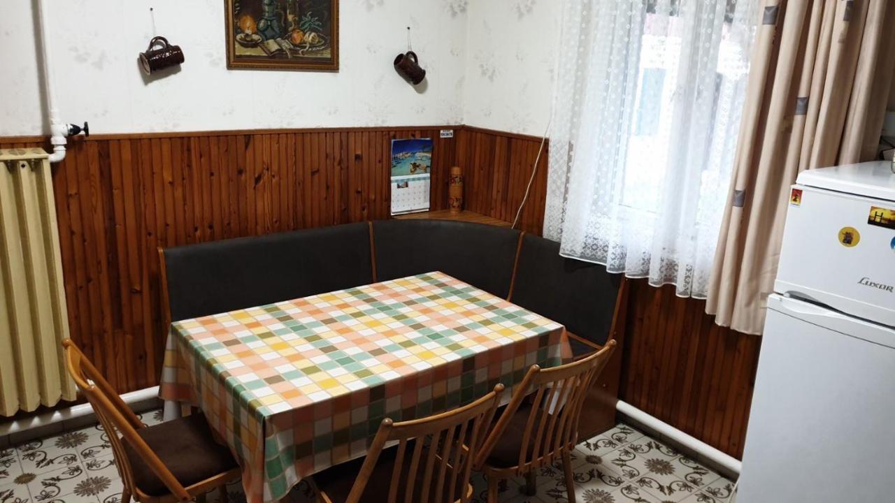Ilona Apartmanok Balatonboglár エクステリア 写真