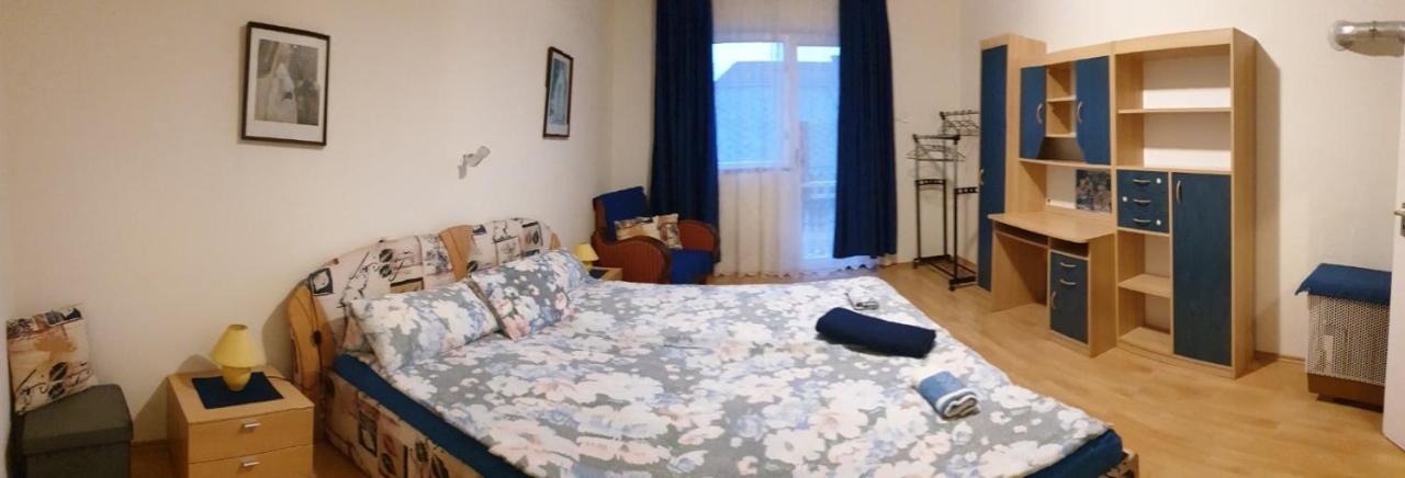 Ilona Apartmanok Balatonboglár エクステリア 写真