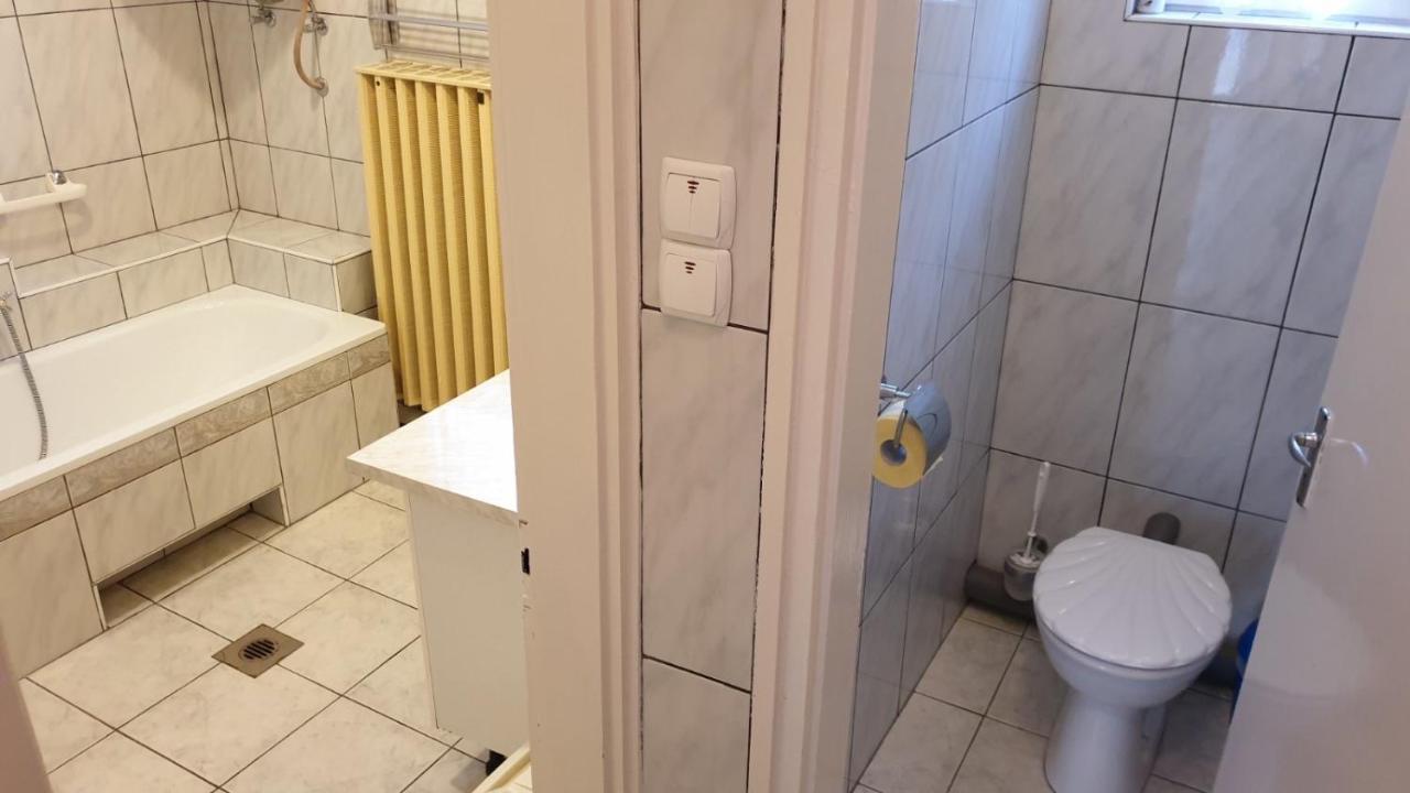Ilona Apartmanok Balatonboglár エクステリア 写真